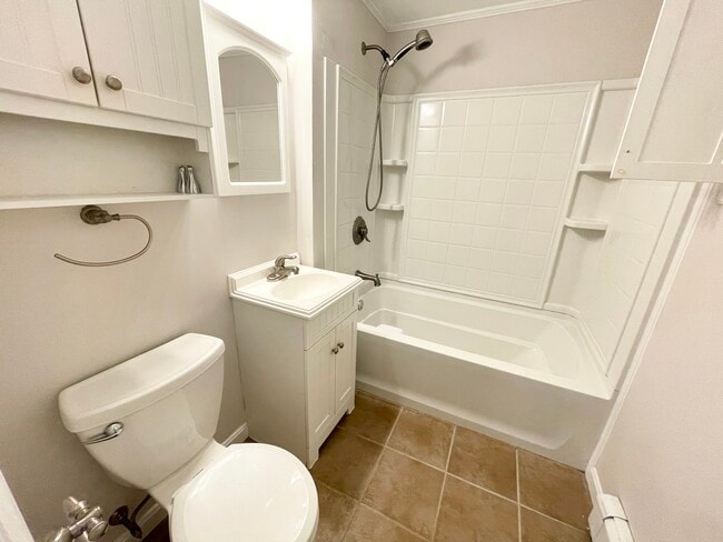 Photo - 130 P St