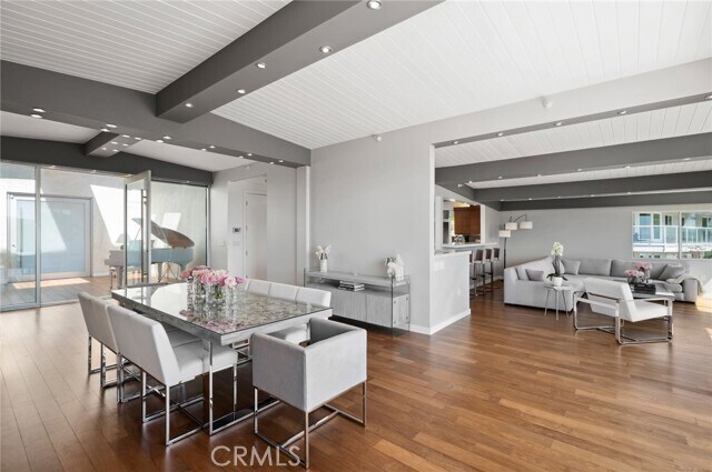 Photo - 2085 Temple Hills Dr Casa