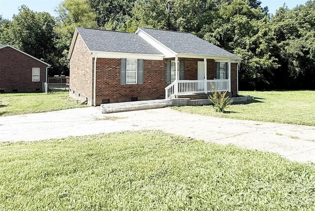 Photo - 527 E Carpenter St