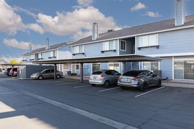 Photo - 2nd floor unit in gated community with pool/spa/tennis