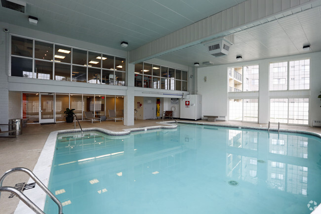 Interior Photo - Sky Gate Apartments