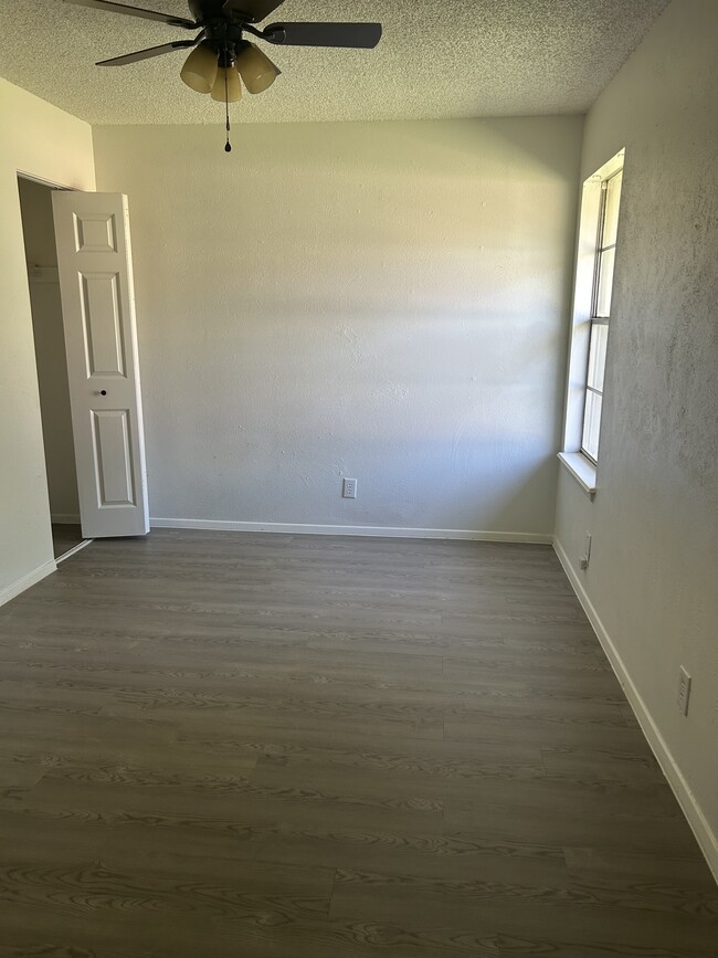 520D - Parkwood Gardens