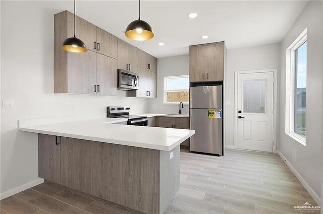 Photo - 9206 N 56th Ln Unit 1