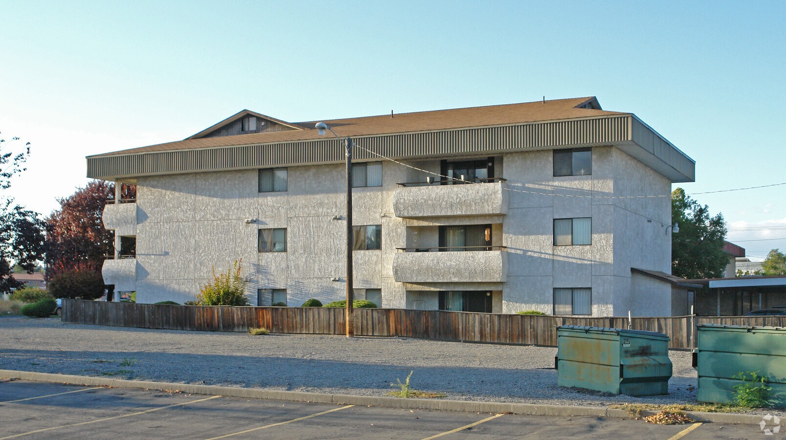 Ruby Wynd Apartments - Ruby Wynd Apartments