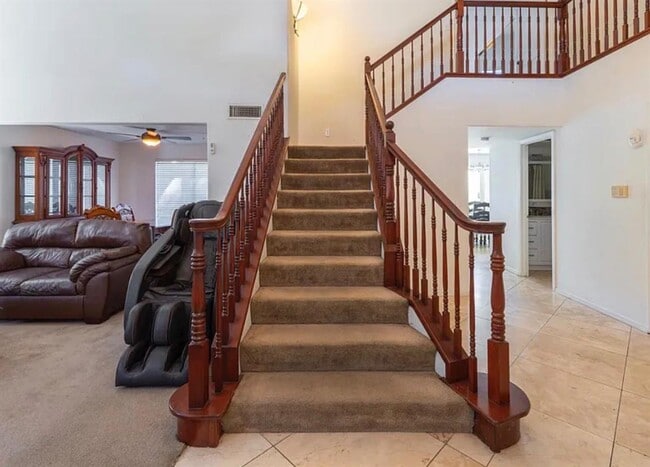 Photo - 5742 W Palo Alto Ave