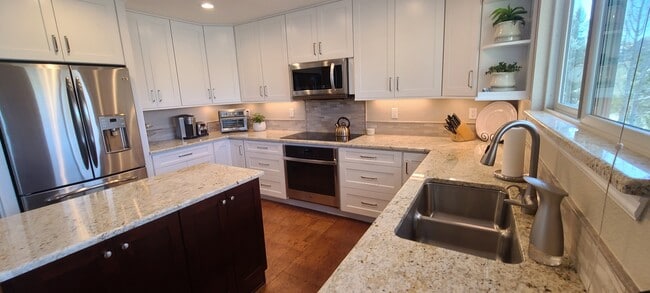 Photo - 3465 Castle Peak Ave