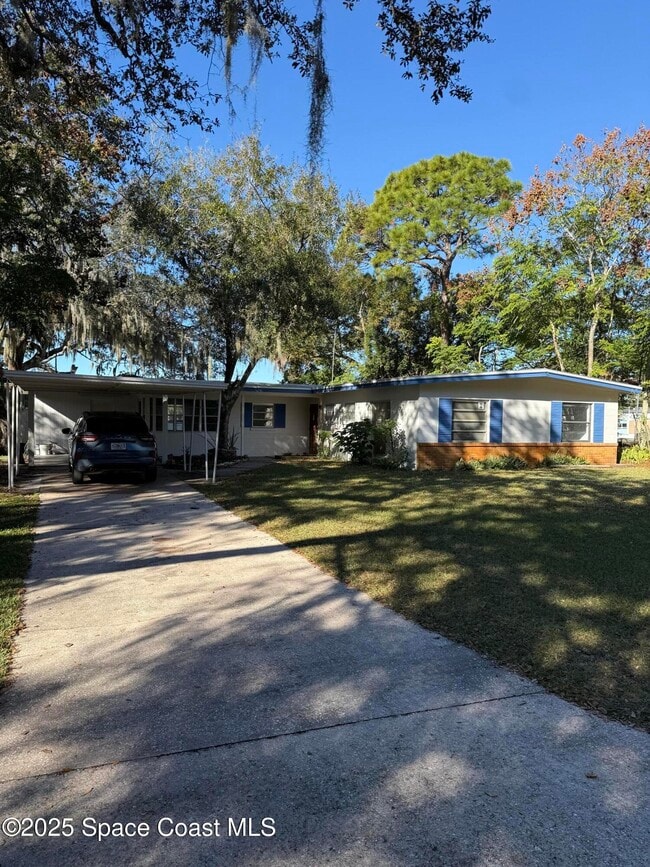 Photo - 14 S Hilltop Dr