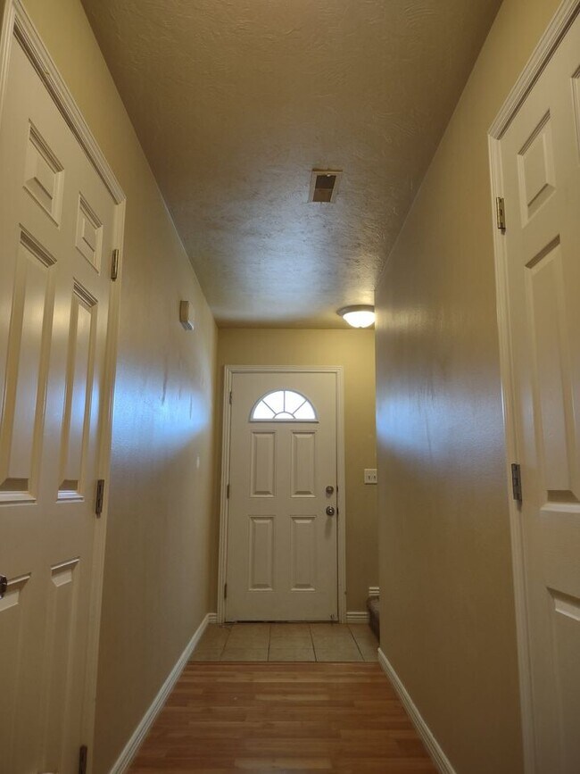 Photo - 1994 Bengal View Dr