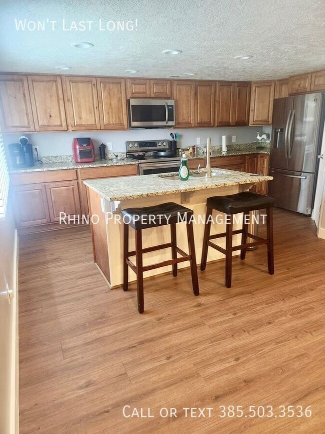 Photo - 2412 N 2000 W