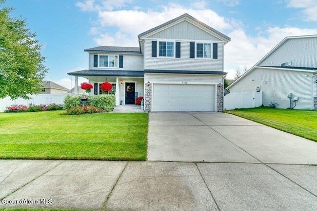 Building Photo - 8428 N Boysenberry Loop