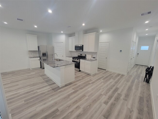 Photo - 2819 Milton Ldg Ln