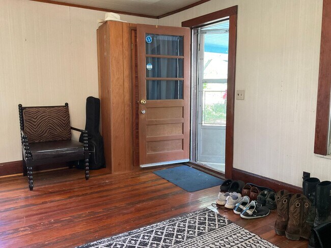 Photo - 1306 S Grant St Unidad 1306 S Grant St LEASE ONLY