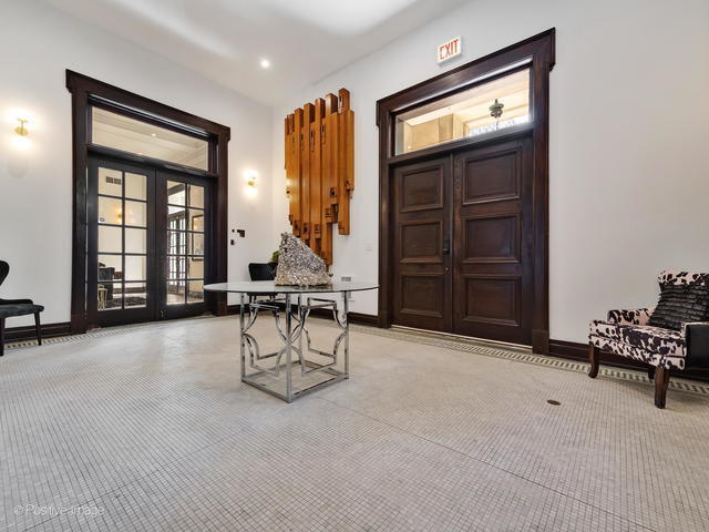 Photo - 4840 S Dorchester Ave