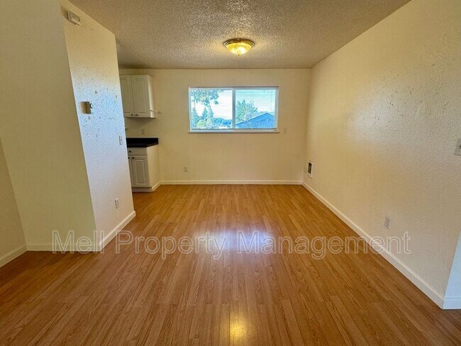 Photo - 1707 Mason St