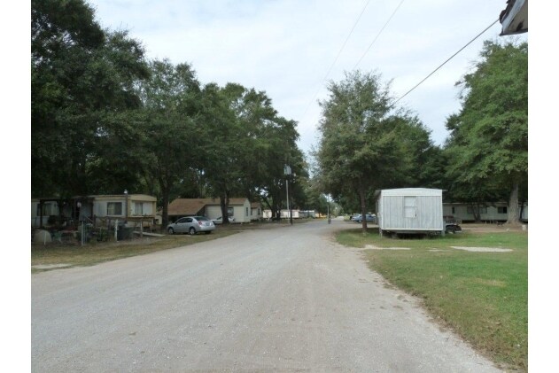 Photo - 2928 W Hwy 90 Apartments
