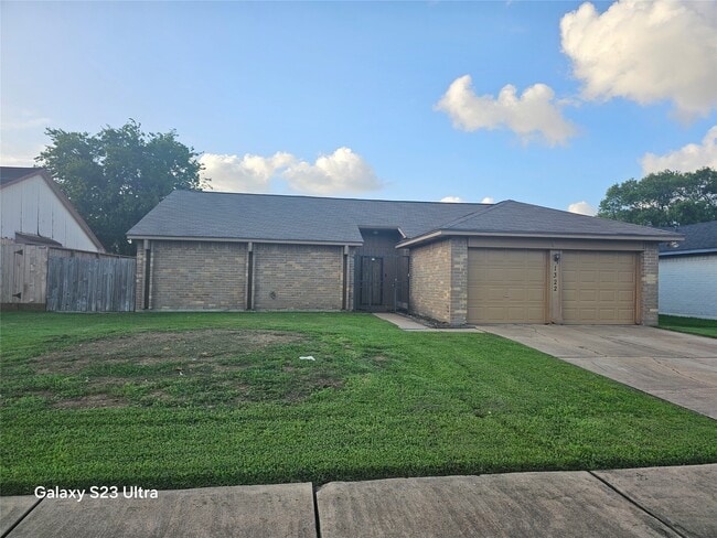 Building Photo - 1322 Fieldstone Dr