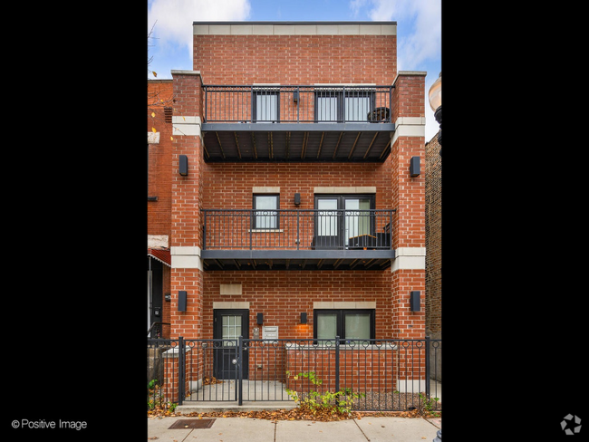 Building Photo - 2248 W Taylor St Rental
