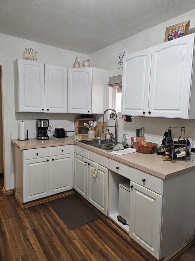 Photo - 1708 E Tilsley Pl