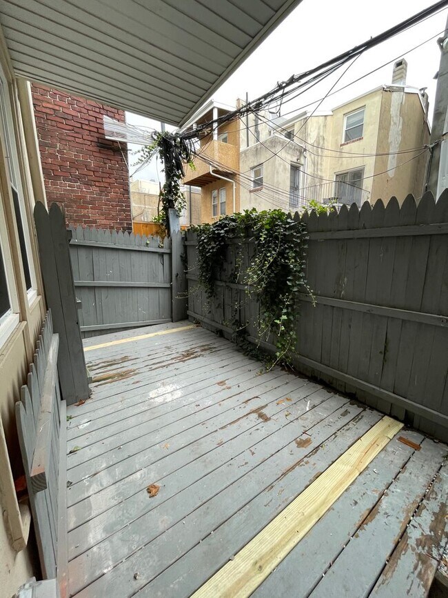 Photo - 507 Christian St Unit 1