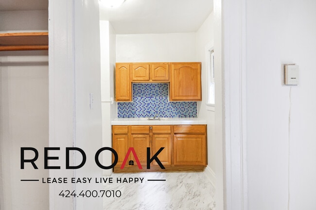 Photo - 532 S Coronado St Unit 204