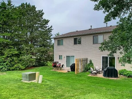 Photo - 1565 Cedar Crest Dr