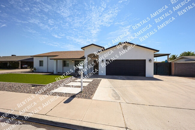 Photo - 813 N Almond Cir