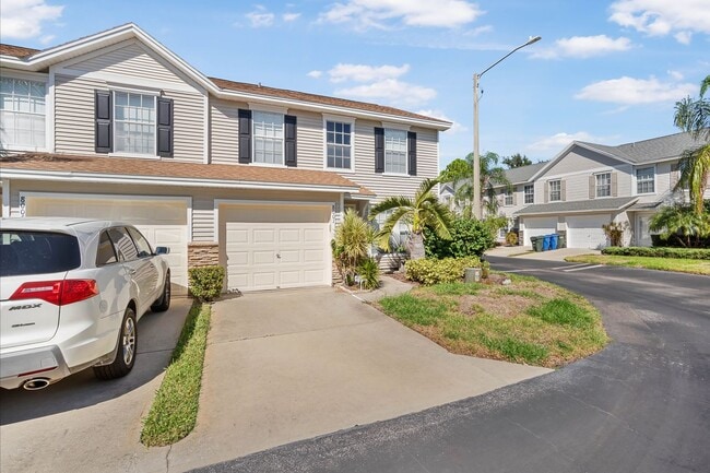 Photo - Beautiful 2-Bedroom Townhome in the Desira...