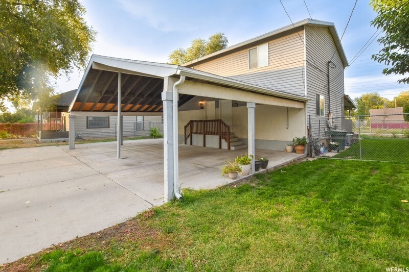 Photo - 920 W Montague Ave