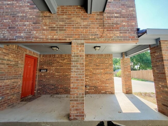 Photo - 509 S Center St