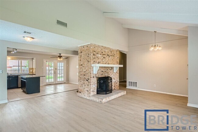 Photo - 306 Trailridge Dr