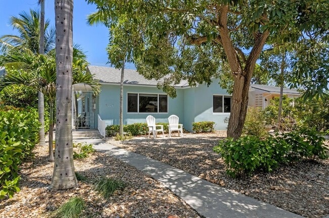 Photo - 1120 N Palmway