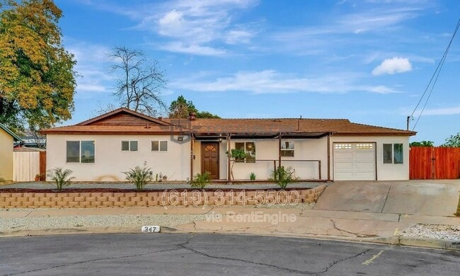 Building Photo - 347 Provo St