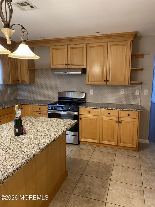 Photo - 48 Rodhos St