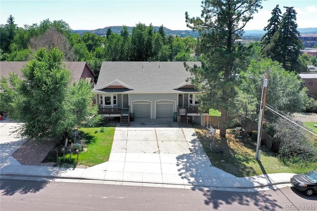 Building Photo - 3 bed / 2.5 bath duplex in Castle Rock!! -18 month lease preferred