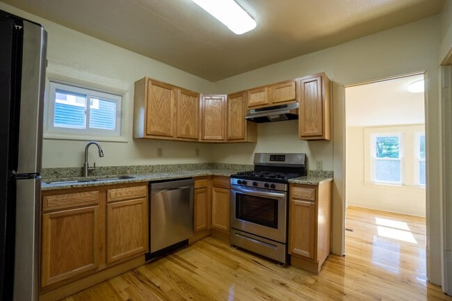 Photo - 720 Livingston Ave Unit Livingston 720B