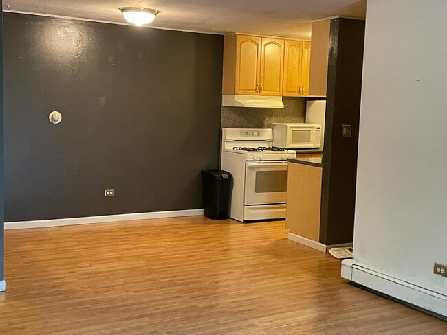 Photo - 974 Crabapple Dr Unit 306