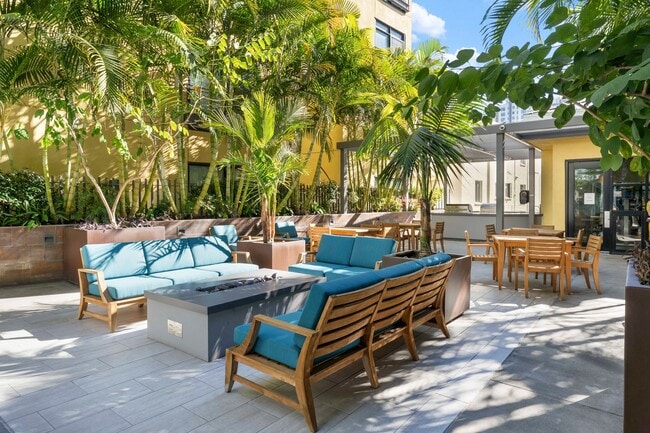 Photo - March Move-in Special!!! Downtown Cortez Hill Junior Studio | Pool, Parking & Modern Finishes