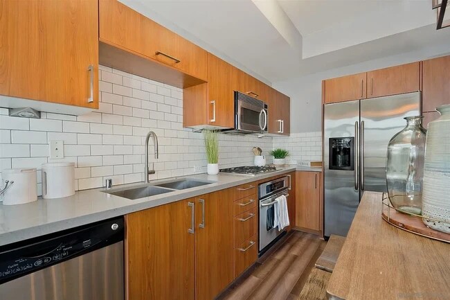 Photo - 800 The Mark Ln Unidad 1106