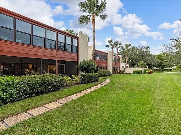 Photo - 531 Spring Lakes Blvd