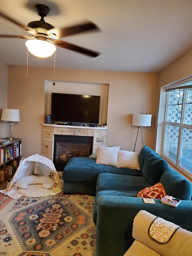 Photo - 2908 St Paul St