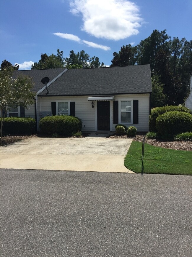 Photo - Furnished 2 Bed, 2 Bath Condo