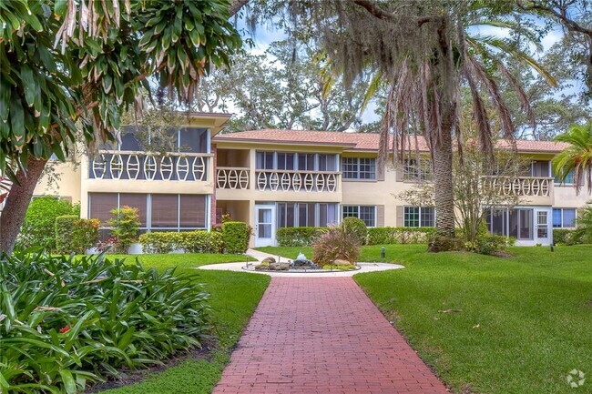 Building Photo - 1515 Bayshore Blvd Unit 18 Rental