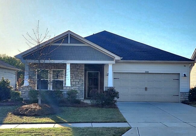 Building Photo - Charming 3-Bedroom, 2-Bathroom Single-Family Home in The Vineyards of Charlotte