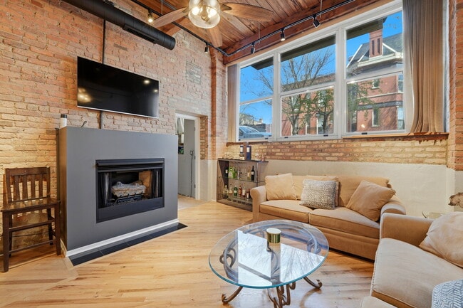 Photo - 1500 W Monroe St Unidad 124