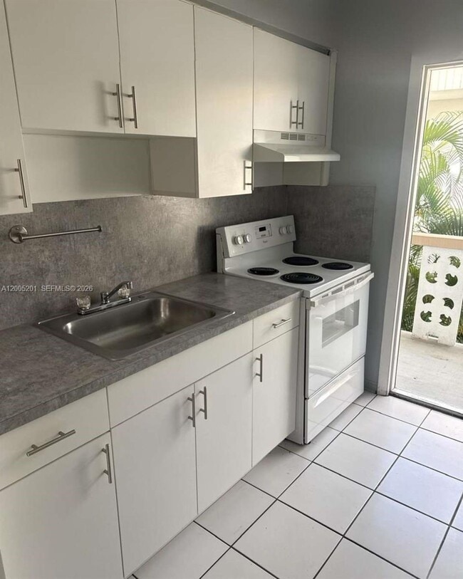 Photo - 1610 Liberty St Unidad 7