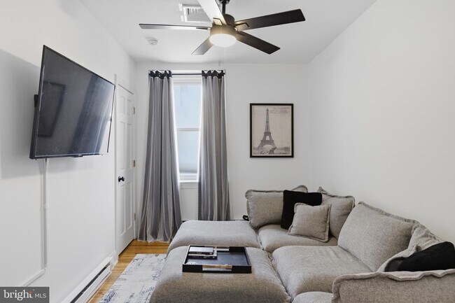 Photo - 700 S 2nd St