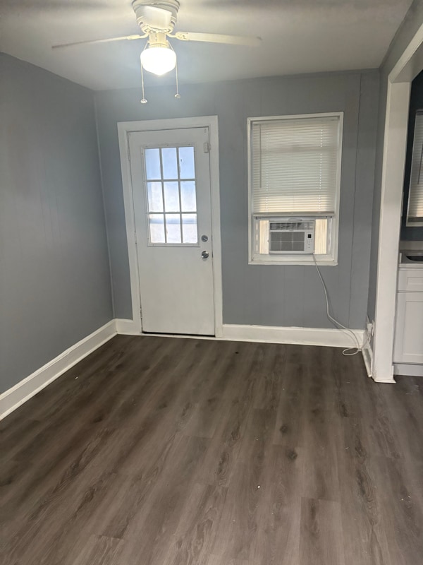 Photo - 921 Bonaparte Ave