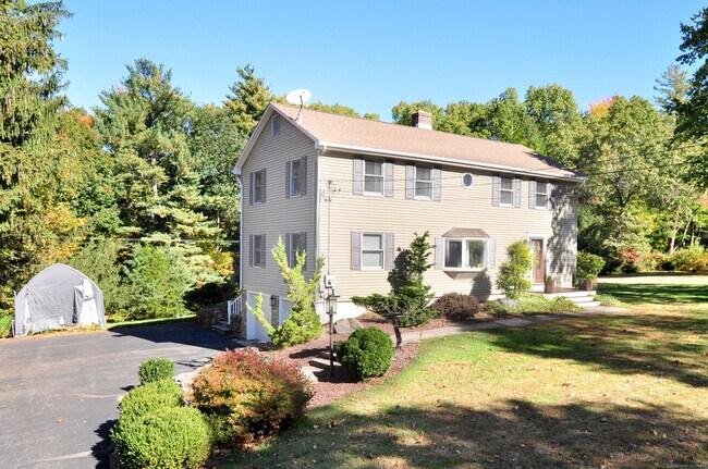 Photo - 274 Smith St