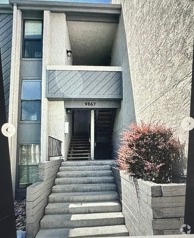 Building Photo - 9867 E Peakview Ave Unit E06 Rental