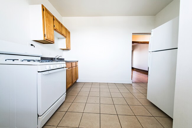 Photo - 7400 S Rhodes Ave Chicago, IL 60619